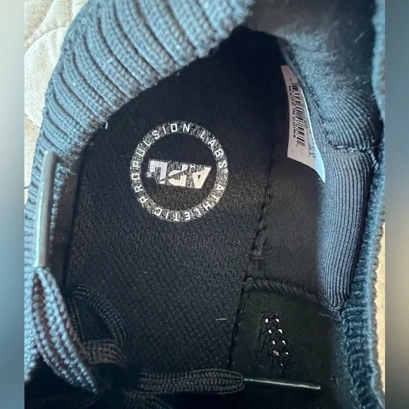 APL Women's Techloom Wave Slip On Running Sneaker Black White Leopard Sz 9 NEW - Picture 9 of 16